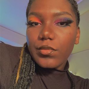 Meet your Posher, Imani